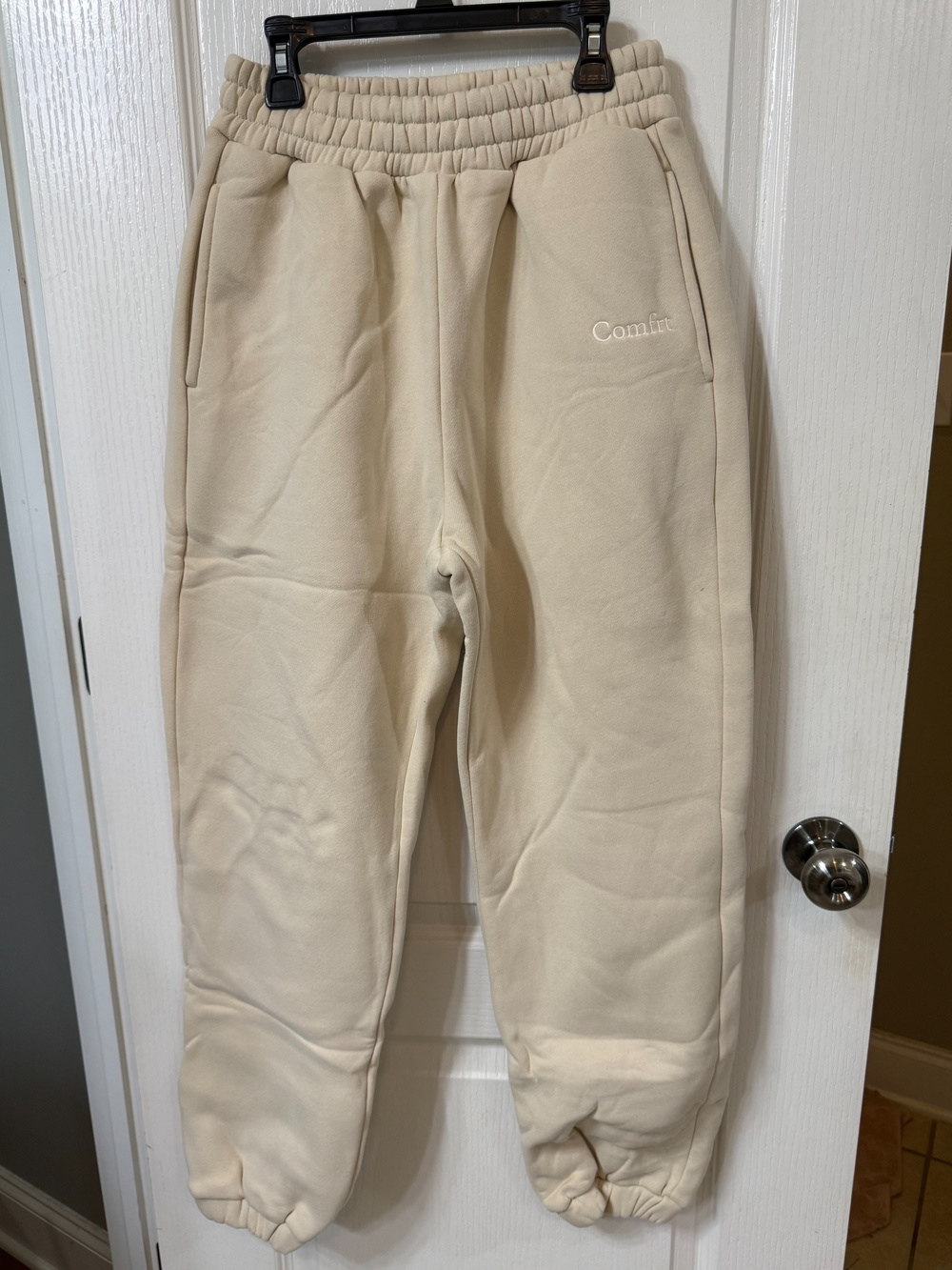 COMFRT Signature Sweatpants Color Bone Small Unisex